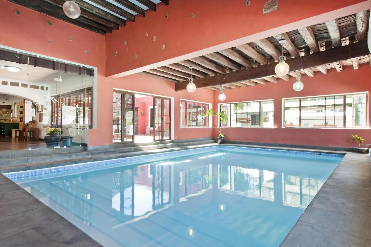 Luxe Villa Haria Private Indoor Pool By PVL